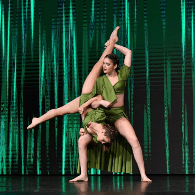 COMPETITIVE DANCE